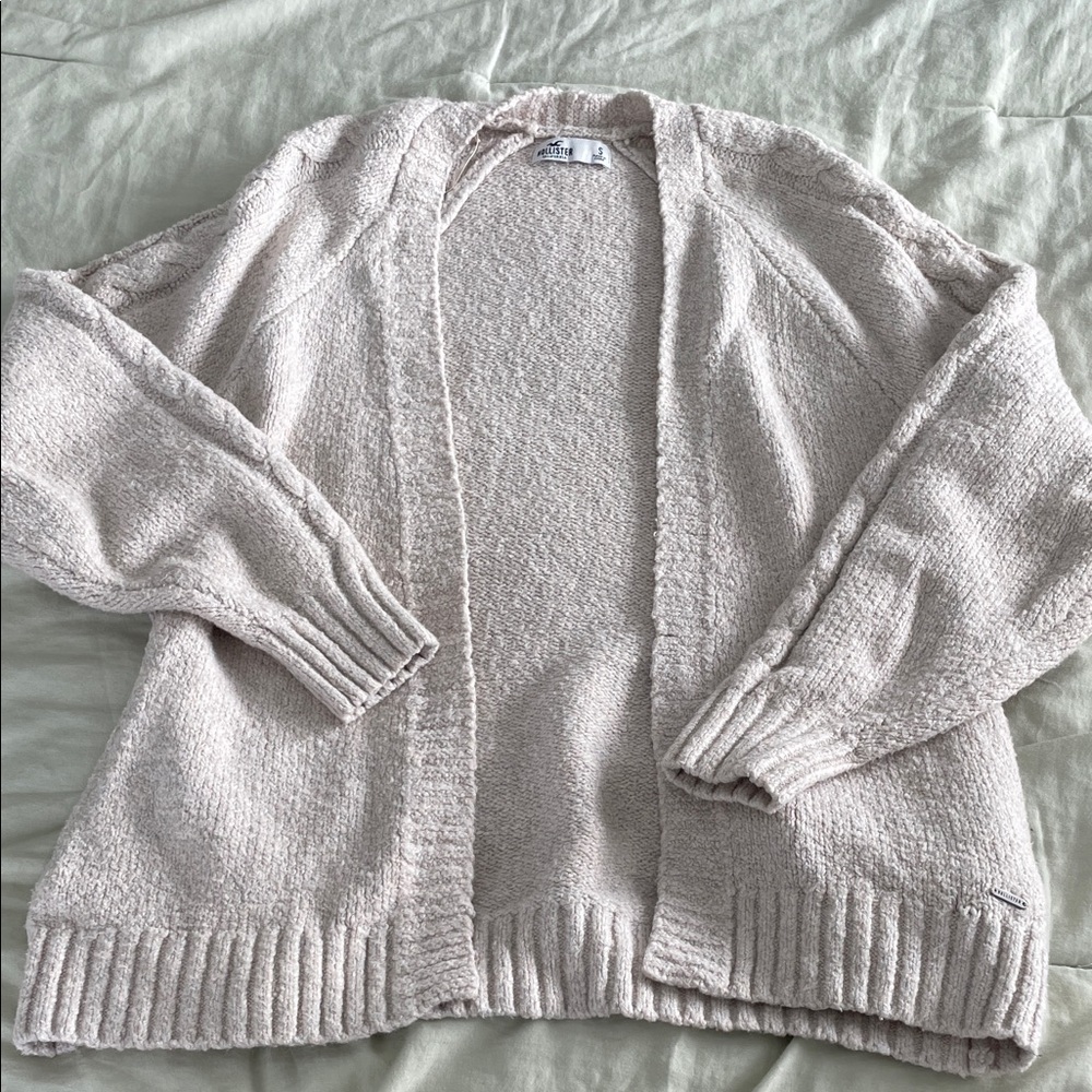 Hollister Cream Women's Cardigan